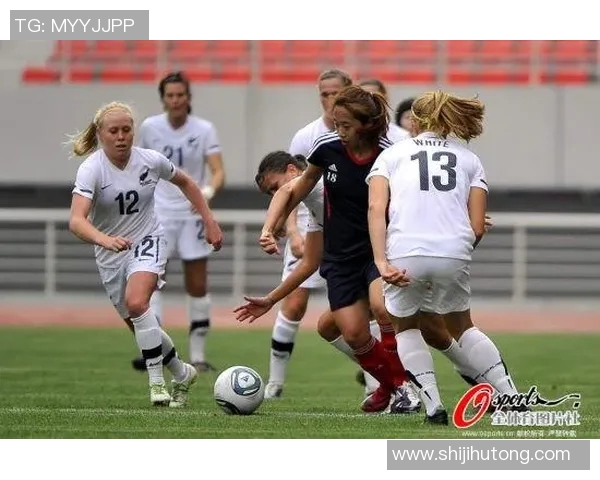 武汉足球队包夹战术革新探讨与未来发展展望