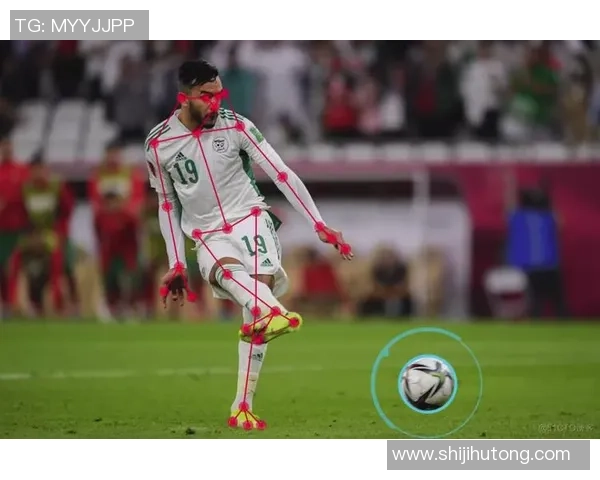 探索巴黎足球明星的魅力与成就揭开他们的传奇故事 探索巴黎足球明星的魅力与成就揭开他们的传奇故事